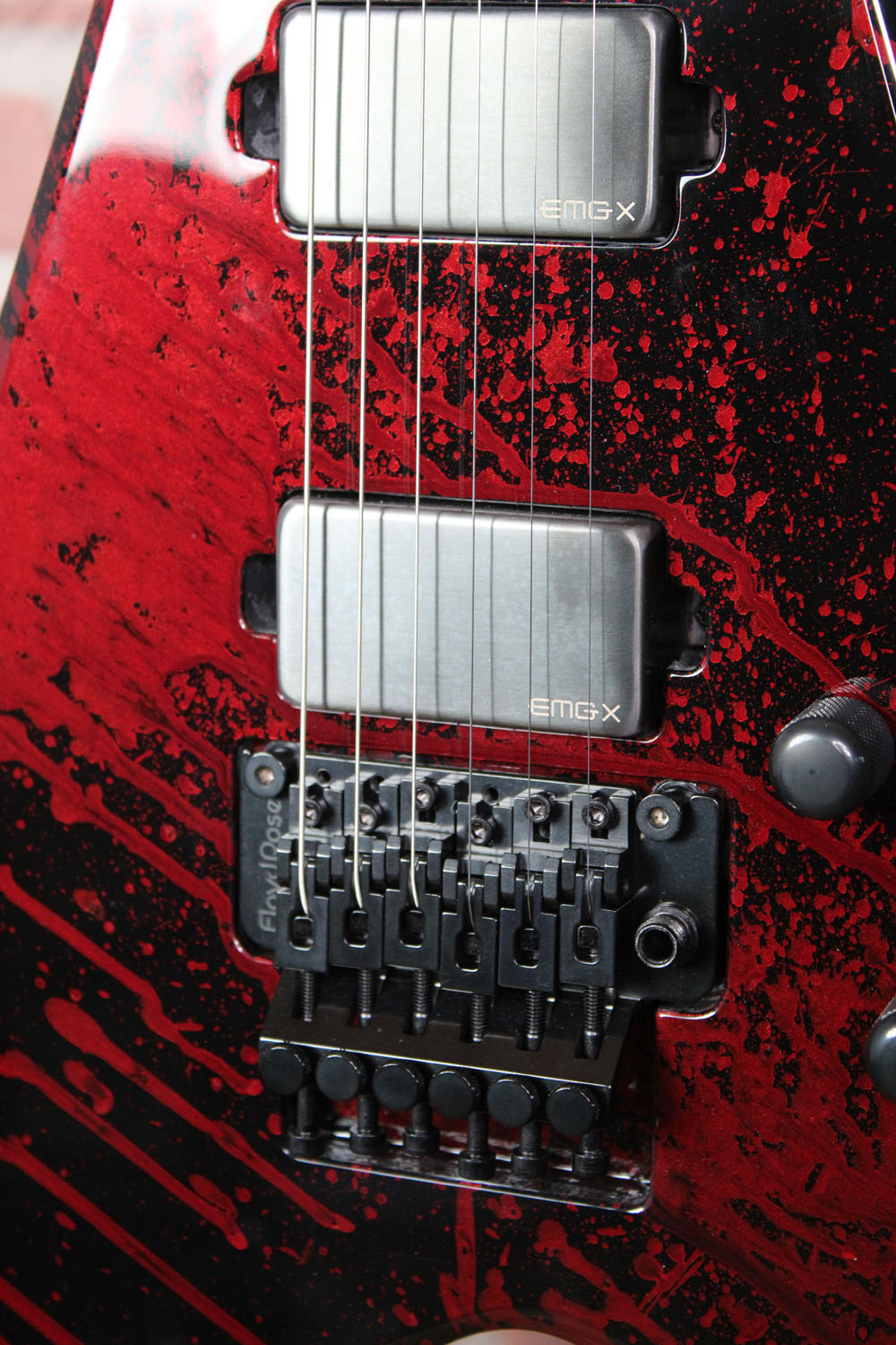 USA V-II FR SC EMG  Blood Splatter